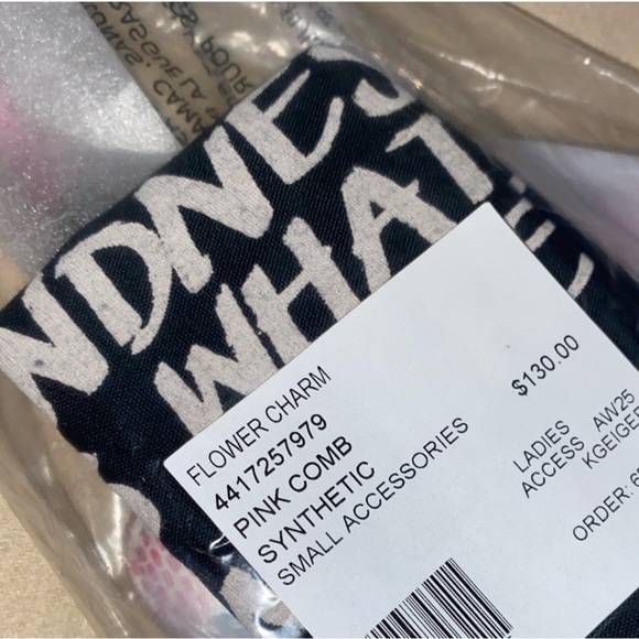 Kurt Geiger Floral Bag Charm and Dustbag NWT - Picture 4 of 9